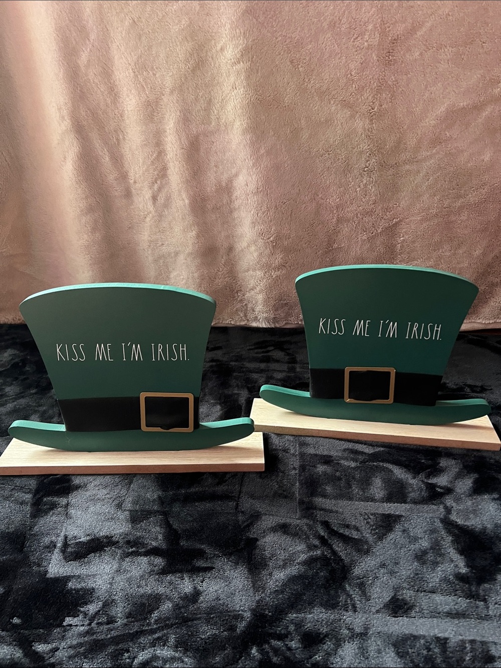 Kiss Me I'm Irish Wooden Hat Shelf Decor - Green